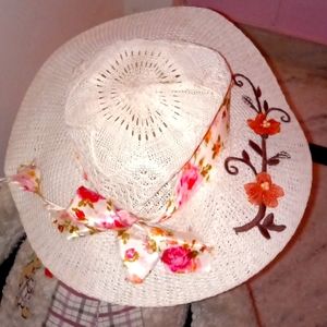 Girls Hat & Sling Bags